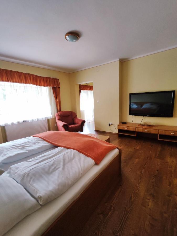 Chata Gatterhof Hotel Banska Stiavnica Luaran gambar