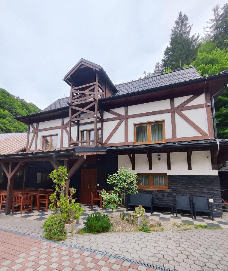 Chata Gatterhof Hotel Banska Stiavnica Luaran gambar