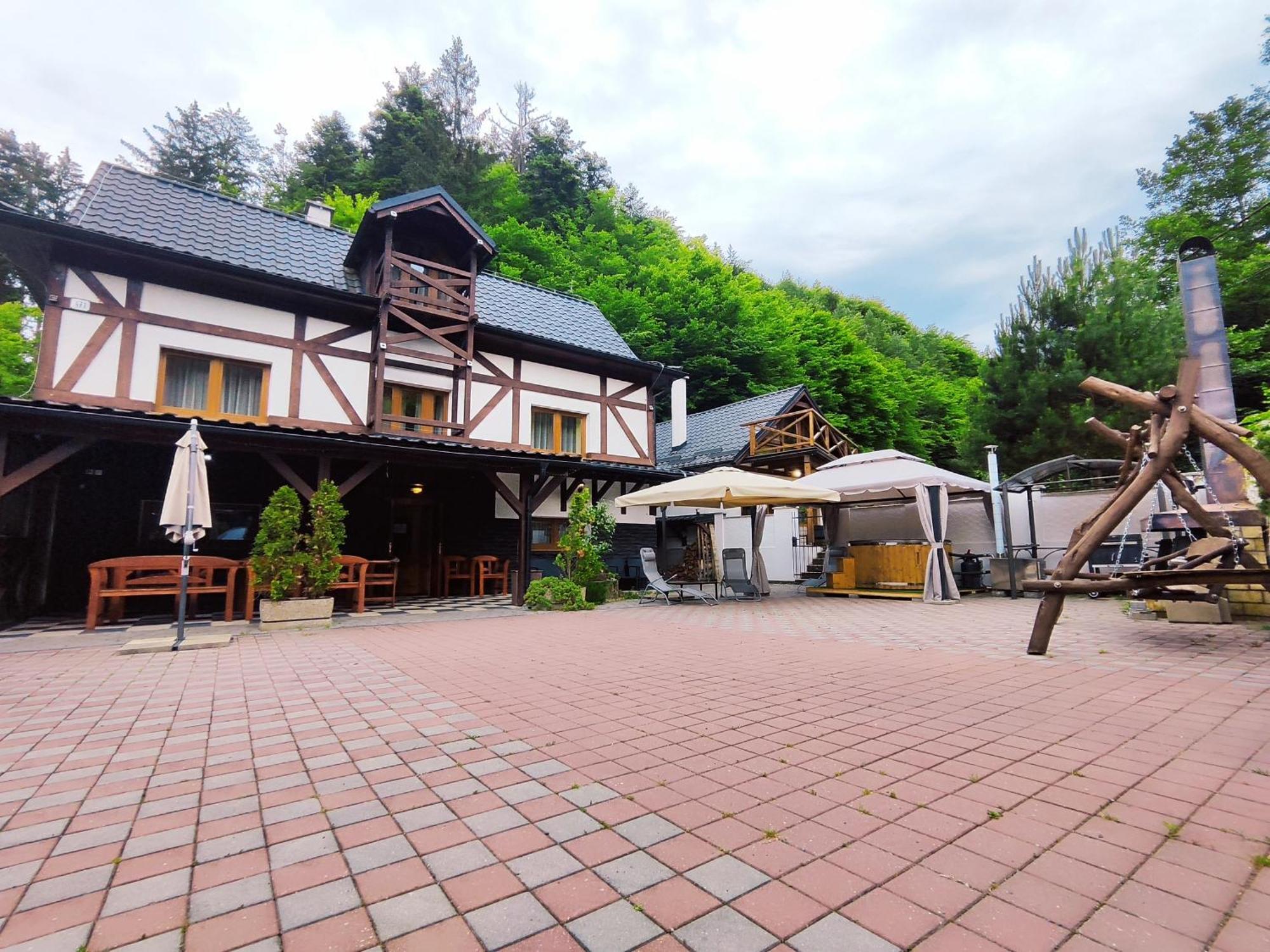 Chata Gatterhof Hotel Banska Stiavnica Luaran gambar